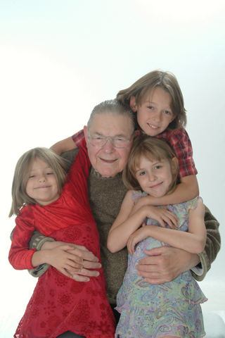 S. T. Norvell and his grandchildren